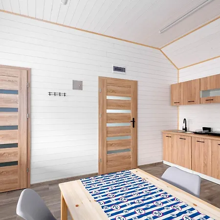 Comfortable Cottages, Jezierzany-ex Tui Vakantiehuis Jezierzany